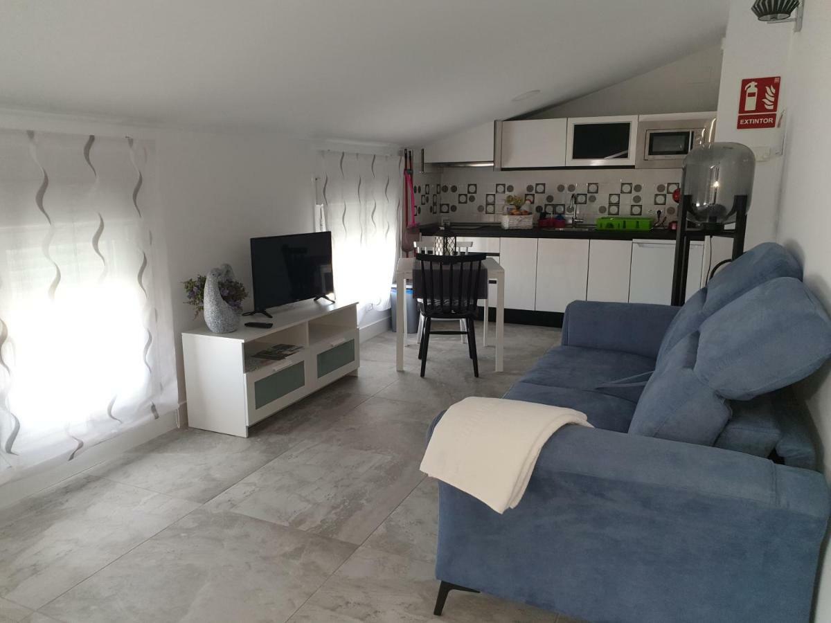 Apartamentos Hostal Cabanas Carboneras de Guadazaon ภายนอก รูปภาพ