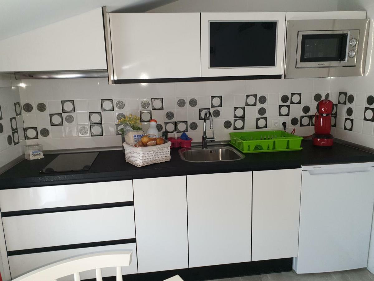 Apartamentos Hostal Cabanas Carboneras de Guadazaon ภายนอก รูปภาพ
